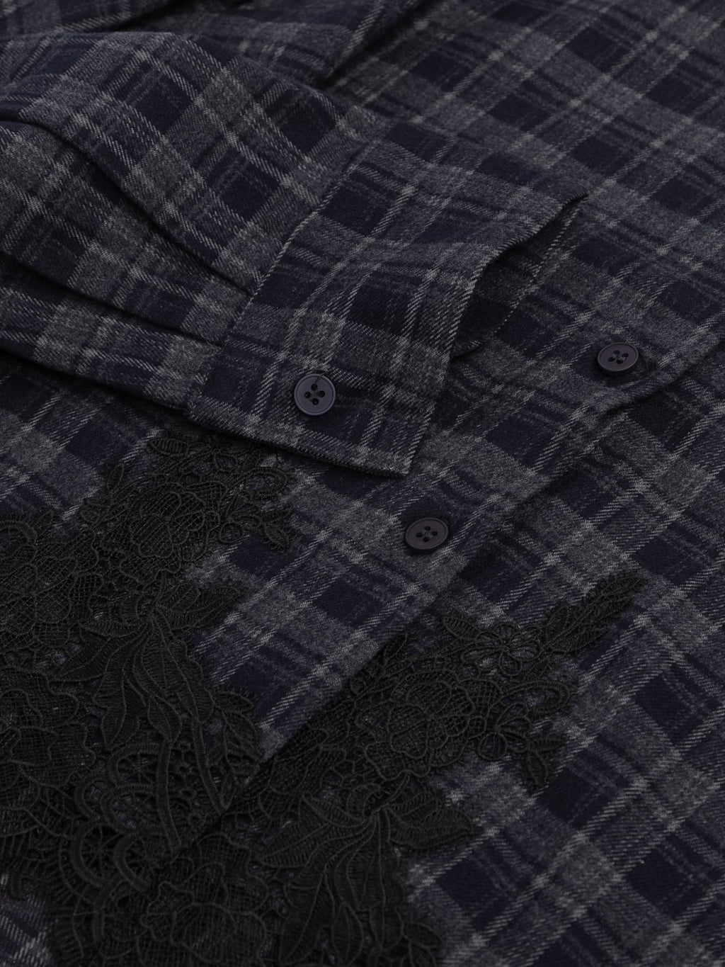 Women's shirts