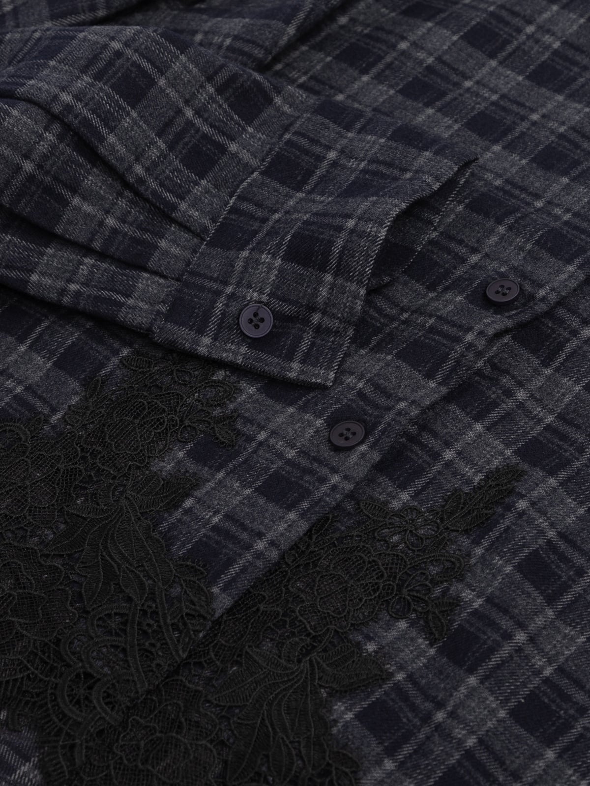 Women's shirts